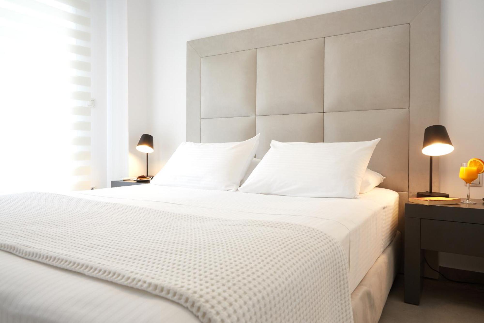 Athenian Residences المظهر الخارجي الصورة